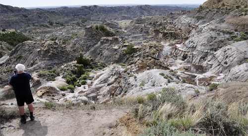 Lee Duquette at Montana's Makoshika State Park